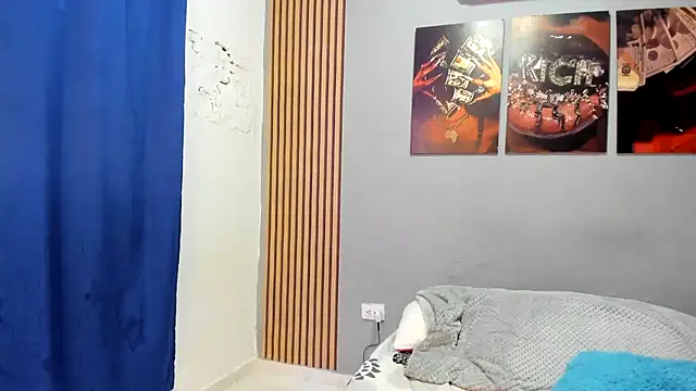AndriVegas0718 stripchat live cam model