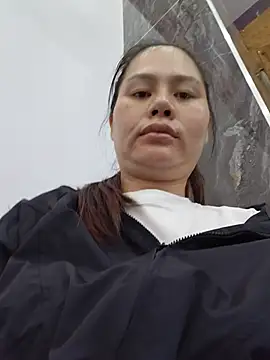 Baby-ladyass20 stripchat live cam model