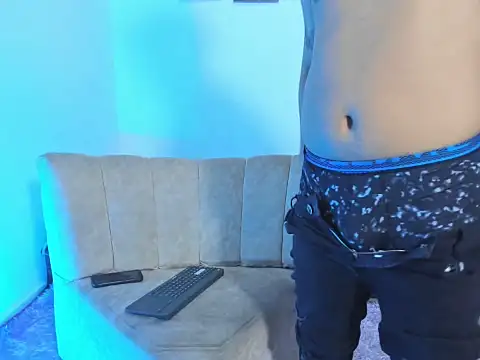 Alexander_and_Xiao stripchat live cam model