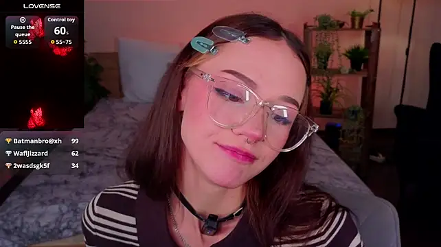 Adetta stripchat live cam model