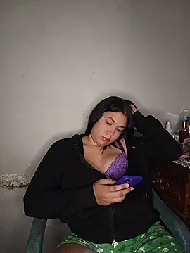 lexxy20_ stripchat live cam model
