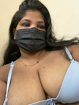 Shalu_naughty69 stripchat live cam model