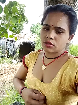 SS_PUNAM stripchat live cam model