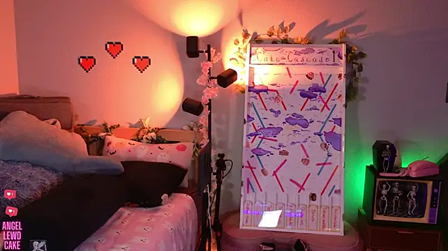 Angel-Lewd-Cake stripchat live cam model