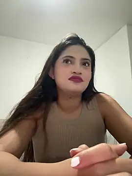 Isa_squirt1 stripchat live cam model