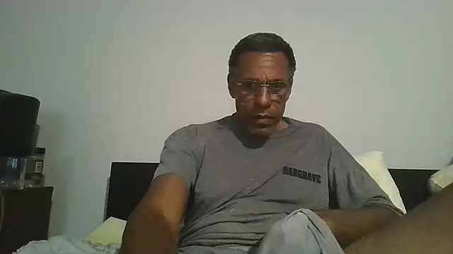 swimmer2496 stripchat live cam model
