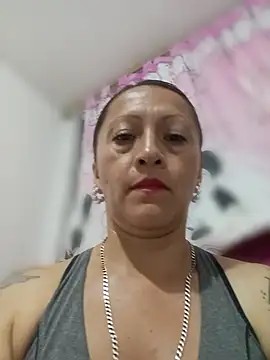 Vely_ stripchat live cam model