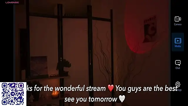 secrettape stripchat live cam model