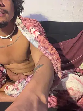 Myke_gon stripchat live cam model