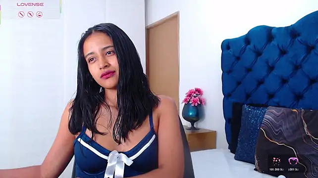 Lili666_ stripchat live cam model