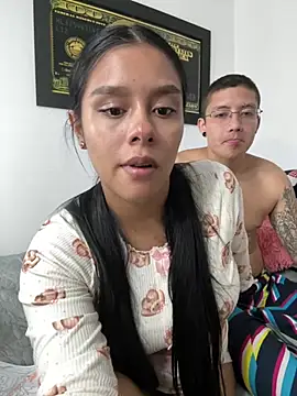 Valentinas08 stripchat live cam model