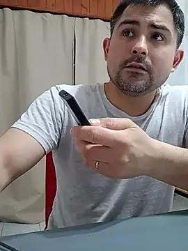Bradd_32 stripchat live cam model