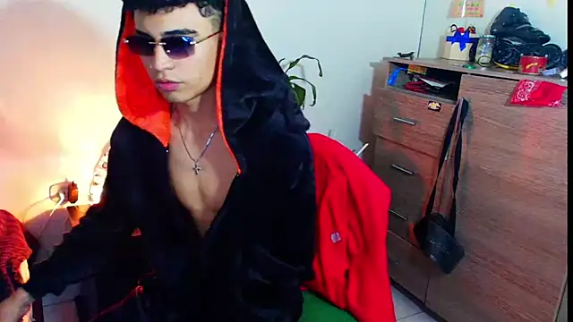 tiancam stripchat live cam model
