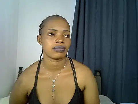 Naughty5nova stripchat live cam model