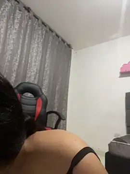 SOL-9 stripchat live cam model