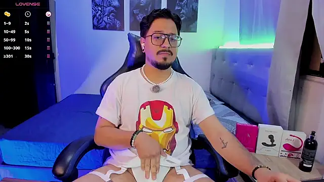DaviidEvans_ stripchat live cam model