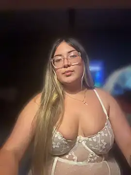 badhunyb stripchat live cam model