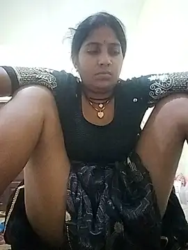 MISS-KAYA stripchat live cam model