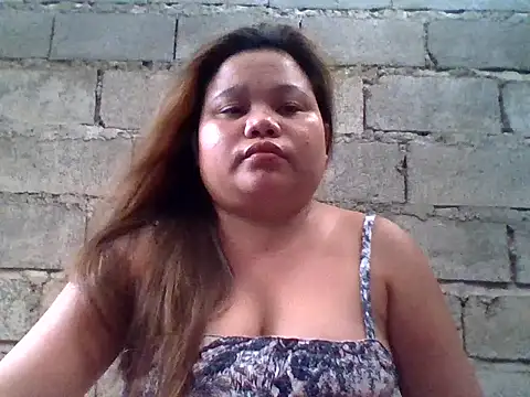 Tender_pinay8 stripchat live cam model