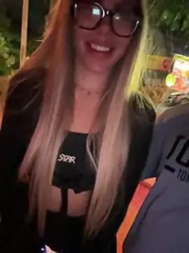 lindaandtony stripchat live cam model