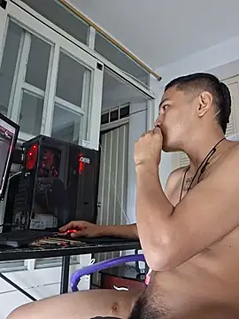 MASTERSUPREME666 stripchat live cam model