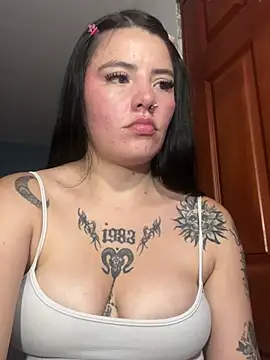Sofiaaa0 stripchat live cam model