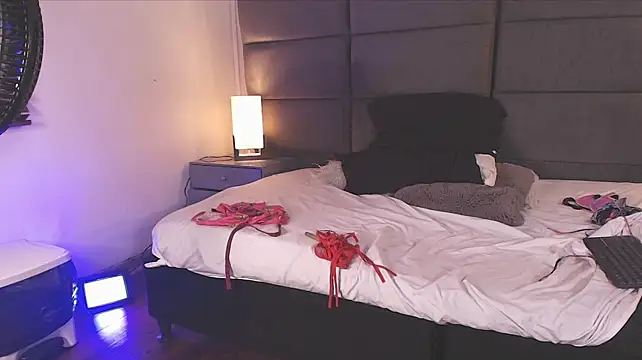 Pocahontas_Jax_ stripchat live cam model