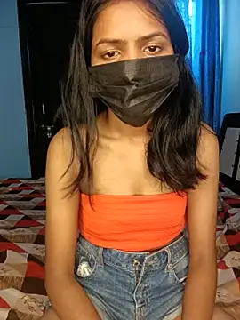 kritijatt stripchat live cam model