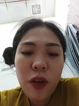 Poly_baby stripchat live cam model