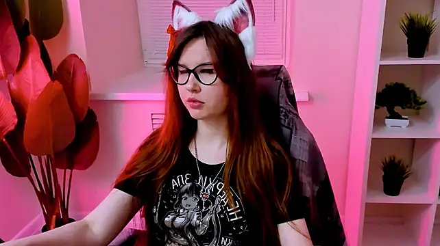 CarolGiggly stripchat live cam model