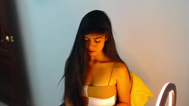 meganmiauu stripchat live cam model