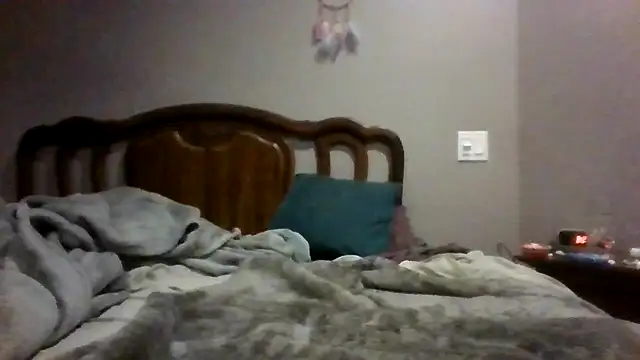 burby79 stripchat live cam model