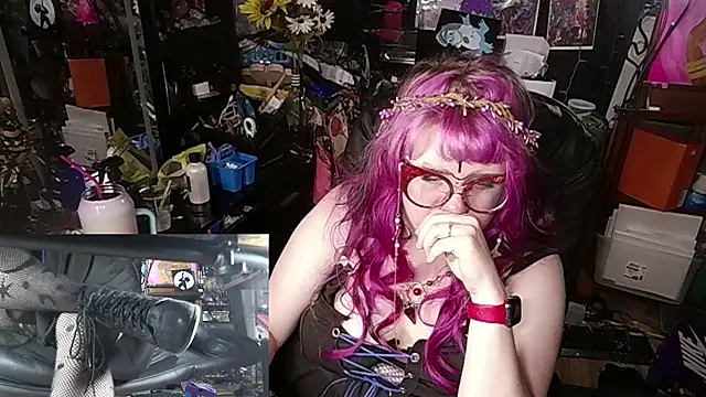 Sinstresshemlock stripchat live cam model