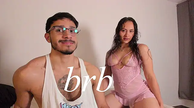 alphaandmuse stripchat live cam model