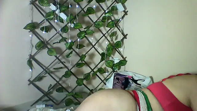Mich76 stripchat live cam model