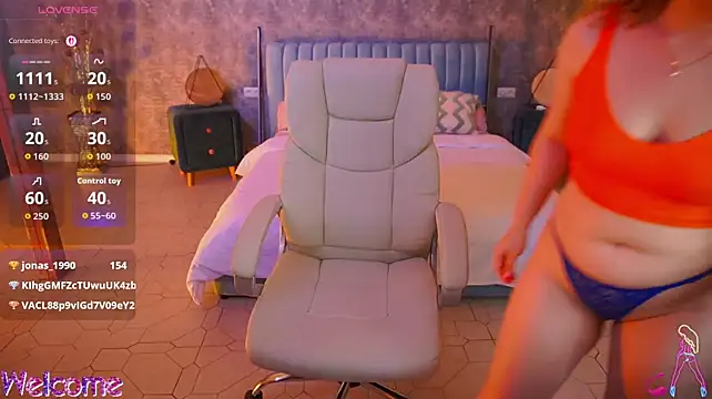 FroggyTata stripchat live cam model