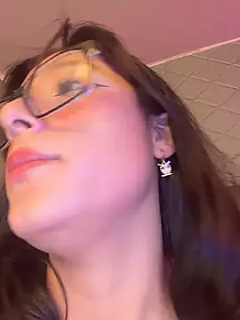 JunggSolhyum stripchat live cam model