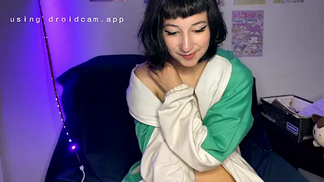 Mila_1303 stripchat live cam model