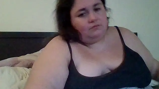 Annaoftherealms stripchat live cam model