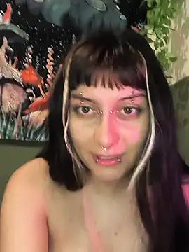 Lola_bunnydoll stripchat live cam model