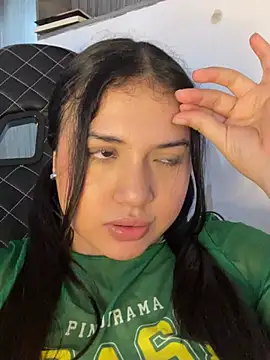 Zoe_lu stripchat live cam model