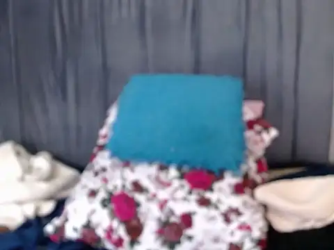 CUTEY_PIExXx stripchat live cam model
