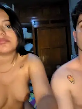 cherryluna022 stripchat live cam model