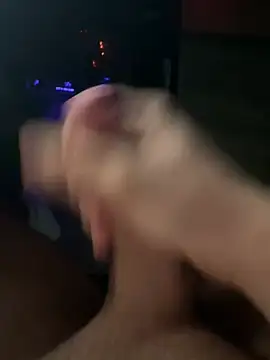 jstntz stripchat live cam model