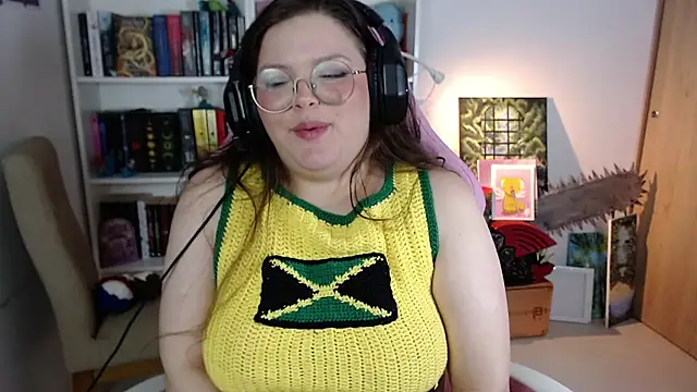 Gabiwaifu stripchat live cam model