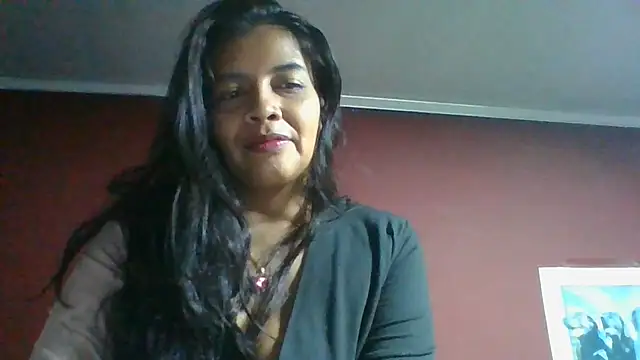 DianaOchoa_ stripchat live cam model
