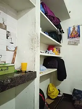 Bong_Puspa stripchat live cam model