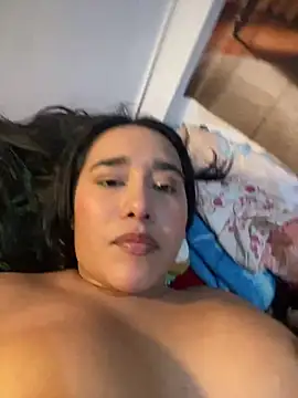 mis-violetha stripchat live cam model
