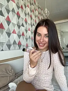 Lira_Fayeee stripchat live cam model