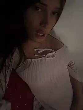 samyspresleyts stripchat live cam model